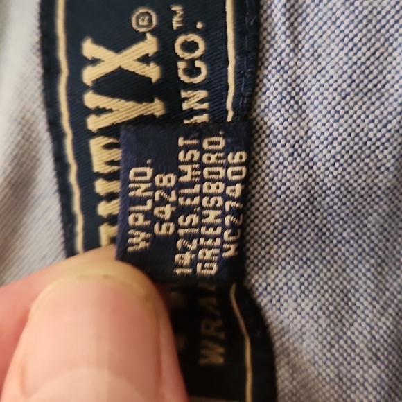 Twenty X by Wrangler Blue & White Plaid Button-Up Shirt - Picture 6 of 10